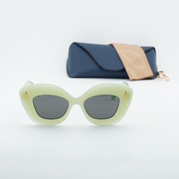Loewe LW40127I 95A Cat Eye Sunglasses – Green\\Grey main image 8